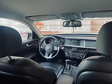 mazda cronos: Kia K5: 2018 г., 2 л, Автомат, Газ, Седан — 5