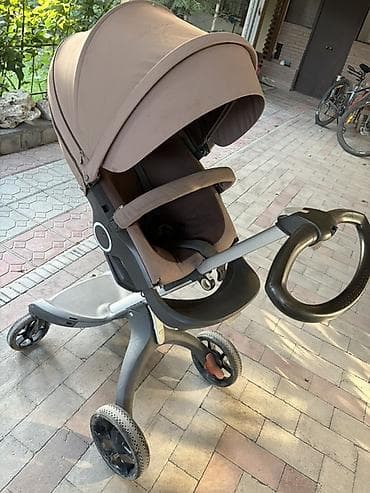 Продаю прогулочную коляску Stokke Xplory v5 - Посадочное место