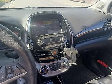 дворник маторчик: Chevrolet Spark: 2016 г., 1 л, Автомат, Бензин, Хэтчбэк — 4