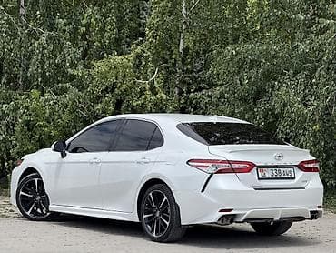 Унаа: Toyota Camry: 2019 г., 2.5 л, Автомат, Бензин, Седан — 4