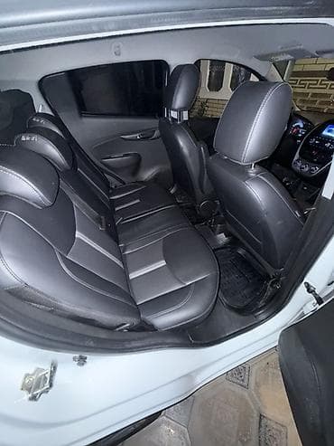 subaru 2020: Chevrolet Spark: 2018 г., 1 л, Автомат, Бензин, Хэтчбэк — 8