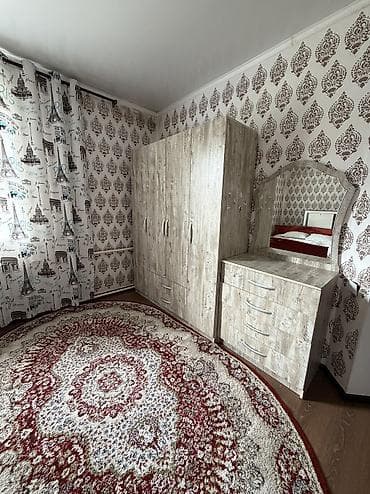 недостроенные дома: Сдается дом на Иссык Куле, Сары Ой, возле трассы. На 8-12 человек. Дом — 5
