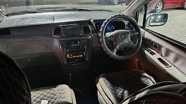 либерту: Nissan Liberty: 2001 г., Минивэн — 4