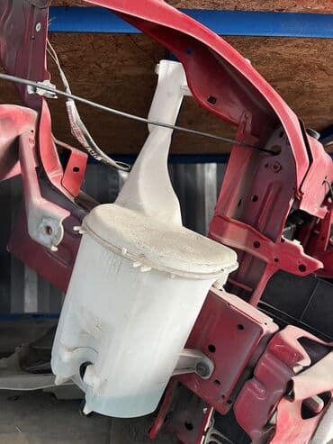 тайота ист стоп: Toyota, Б/у, Оригинал — 9