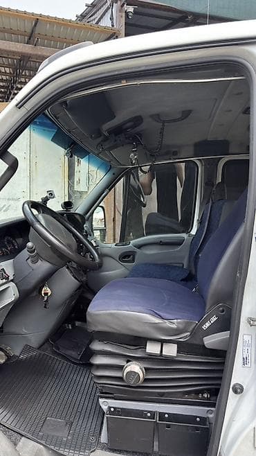 mers 817: Эвакуатор, Iveco, Ломаная — 1