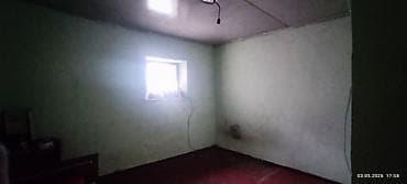 Комната в частном доме/квартире. - Площадь ориентировочно 18 кв
