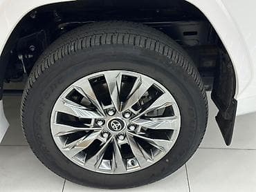h11 led: Toyota Land Cruiser: 2025 г., 3.5 л, Автомат, Бензин, Внедорожник — 7