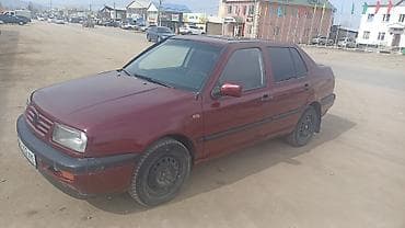 лабо багажник: Volkswagen Vento: 1993 г., 1.8 л, Ручные, Бензин, Седан — 3