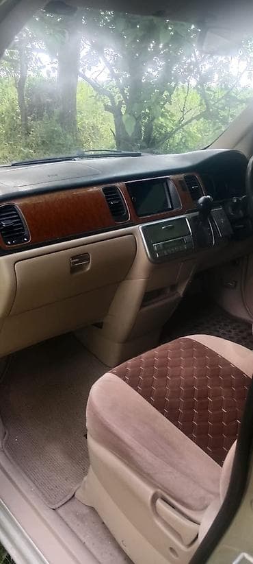 Транспорт: Honda Stepwgn: 2005 г., 0.2 л, Автомат, Бензин, Минивэн — 2
