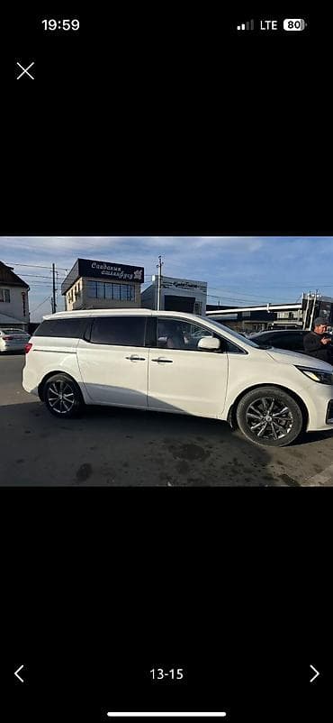 man tgl: Kia Carnival: 2018 г., Минивэн — 3