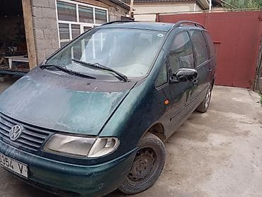 Унаа: Volkswagen Sharan: 1995 г., 1.9 л, Кол менен иштөөчү, Бензин, Вэн/Минивэн — 2