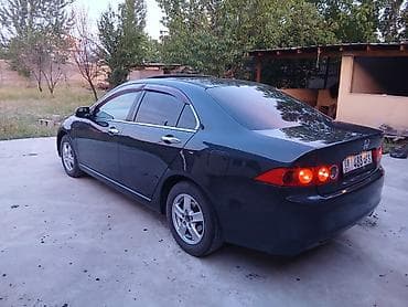 Транспорт: Honda Accord: 2003 г., 2 л, Автомат, Бензин, Седан — 4