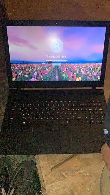 arsenal computers: Ноутбук с веб-камерой и полноценной клавиатурой - Экран: диагональ — 1