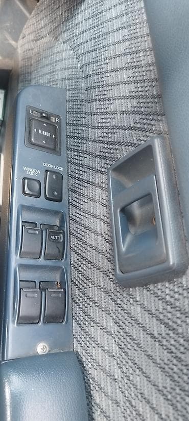 Toyota: Toyota Hilux Surf: 1992 г., 3 л, Автомат, Бензин, Пикап — 7