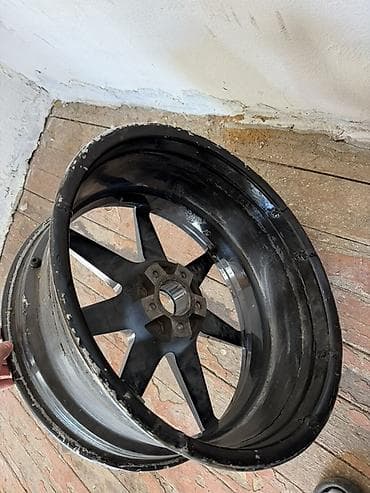Дөңгөлөктөр монтажда 245 / 35 / R 20, Жай, Колдонулган, Комплект, Жеңил унаалар, Куйма, тешиктери - 5 — 10