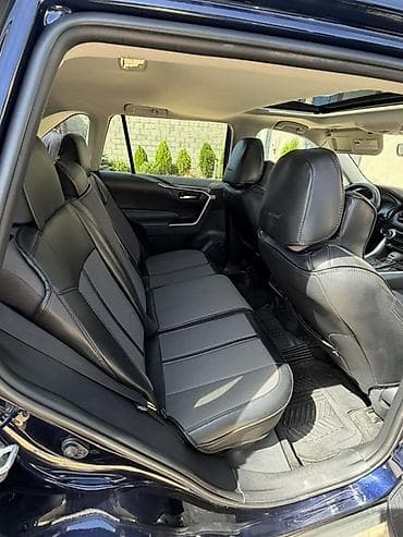 колони: Toyota RAV4: 2019 г., 2.5 л, Автомат, Бензин, Кроссовер — 10