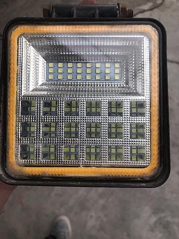 оптика бмв: Светодиодная квадратная фара/прожектор с ДХО-рамкой - Тип — 2