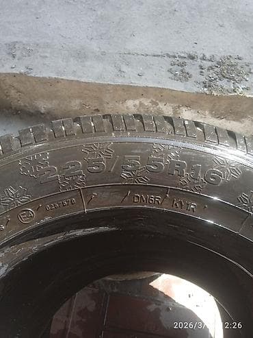 асвальт: Зимние шины 225/55 R16 (ненашипованные) - Размер: 225/55 R16 - Сезон — 2