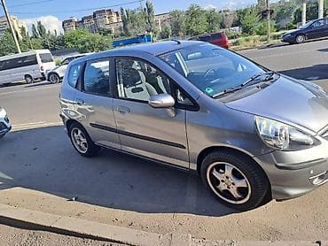 step wgn: Honda Jazz: 2008 г., 1.4 л, Механика, Бензин, Хэтчбэк — 4