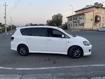 Унаа сатуу: Toyota Ipsum: 2001 г., 2.4 л, Автомат, Бензин, Вэн/Минивэн — 2