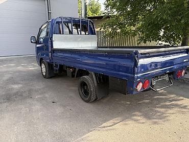 byd e7: Hyundai Porter: 2021 г., 2.4 л, Механика, Газ, Бус — 3