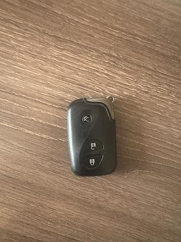 брелок бмв: Ключ Lexus Оригинал — 2
