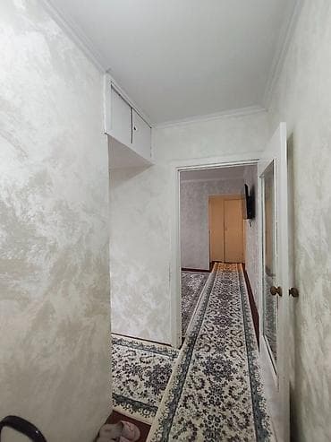 145: 3 комнаты, 62 м², ул. Боконбаева / Гоголя 104 серия, 5 этаж, Косметический ремонт — 2