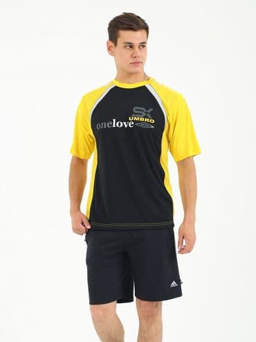 Футболка UMBRO One Love Материал: Climacool (Холодок) Цена 1200 с