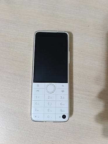 Уюлдук телефондор жана аксессуарлар: Qin F22 Pro — компактный кнопочный смартфон на Android - Форм‑фактор — 1