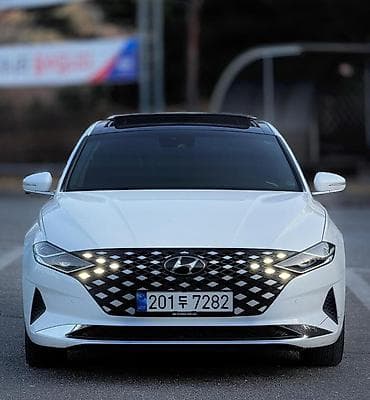 Hyundai Grandeur: 2021 г., 2.5 л, Автомат, Бензин, Седан