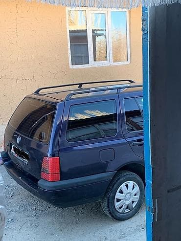 5: Volkswagen Golf Variant: 1995 г., 1.8 л, Механика, Бензин, Универсал — 1