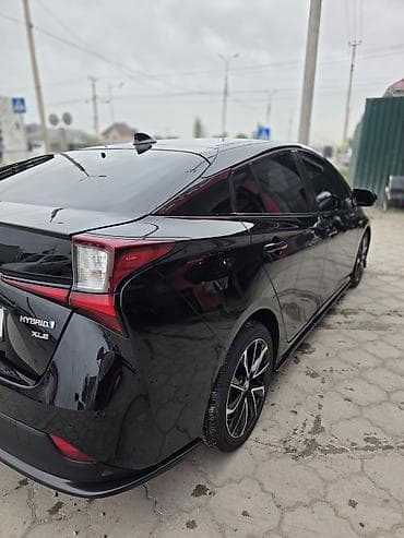 k3 2020: Toyota Prius: 2020 г., 1.8 л, Вариатор, Гибрид, Хэтчбэк — 6
