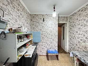 Квартиры: 3 комнаты, 58 м², 104 серия, 4 этаж, Старый ремонт — 10