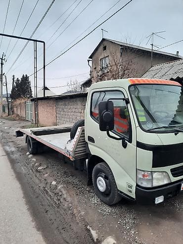 японские грузовики до 1 тонны: Эвакуатор, Toyota, 2007 г., Ломаная — 1