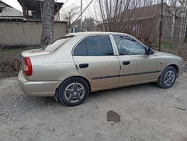 Продажа авто: Hyundai Accent: 2005 г., 1.5 л, Механика, Бензин, Седан — 3