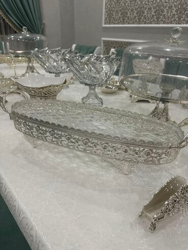 мельхиоровый набор: Распродаю Набор мельхиоровой посуды -дёшево 1.ваза для фруктов -2 шт — 6