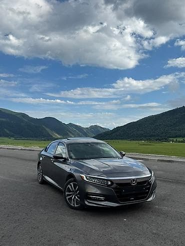 логан 2: Honda Accord: 2019 г., 2 л, Вариатор, Гибрид, Седан — 1