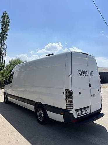 v class: Mercedes-Benz Спринтер: 2009 г., 3.2 л, Механика, Дизель, Бус — 6