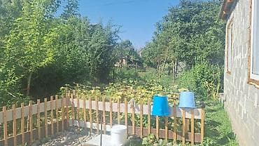 хранение: Продаю дом 4комнаты и прихожка. Участок 5сотых по документам все четко — 3