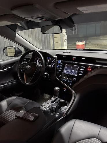 chevrolet comaro: Toyota Camry: 2020 г., 2.5 л, Автомат, Бензин, Седан — 6