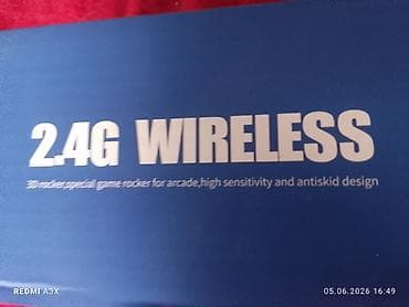 cd card: Игровая приставка 2.4G Wireless + два беспроводных геймпада - — 1