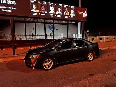 Toyota Camry: 2014 г., 2.5 л, Автомат, Бензин, Седан — 8