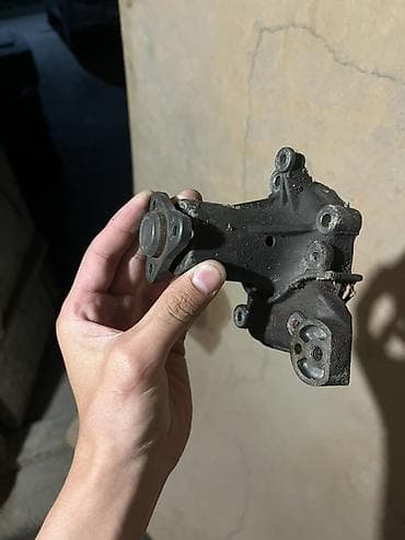 Помпа Suzuki 2003 г., Б/у, Оригинал, Япония at lalafo.kg Помпа Suzuki 2003 г., Б/у, Оригинал, Япония