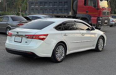windom 2003: Toyota Avalon: 2015 г., 2.5 л, Автомат, Гибрид, Седан — 2