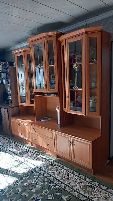 продам стенку: Продаётся стенка, состояние отличное, само вызов, только позвонить — 2