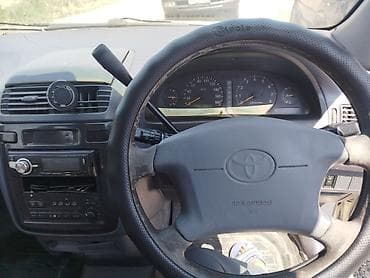 ипсум 96: Toyota Ipsum: 1988 г., 2 л, Автомат, Бензин, Минивэн — 5