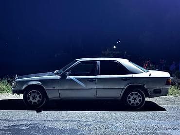 Mercedes-Benz W124: 1990 г., 2 л, Кол менен иштөөчү, Бензин, Седан — 2