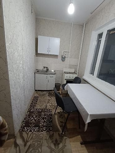 flat osh: Восток-5 мкр Сдается 1х ом квартира Этаж: 4 из 9 Серия: 105 С — 5