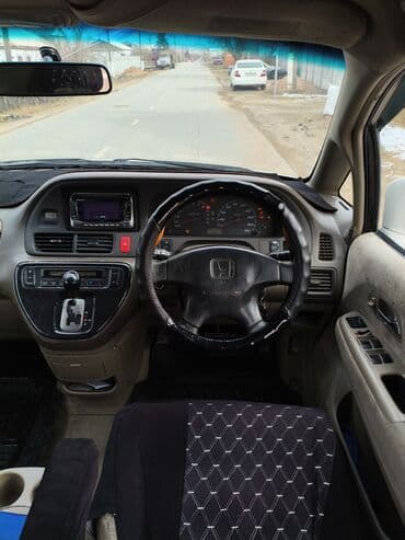 продается в рассрочку авто минивен степ вагон: Honda Odyssey: 2000 г., 2.3 л, Автомат, Бензиновая — 7