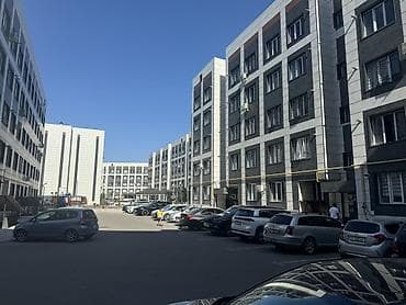 подвал: Помещение в цокольном уровне в современном жилом комплексе. Основные — 1